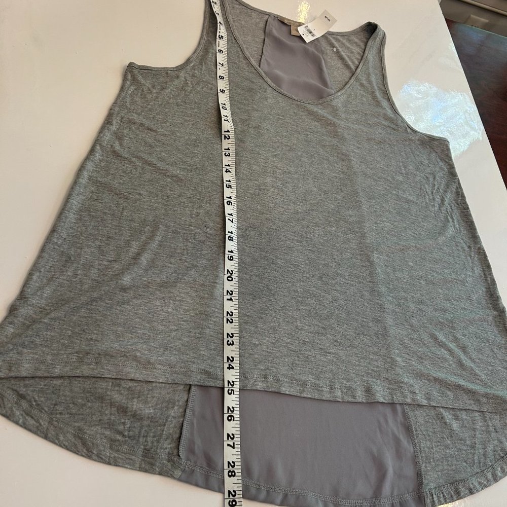 Banana Republic NWT Grey Tank Top - Picture 9 of 9